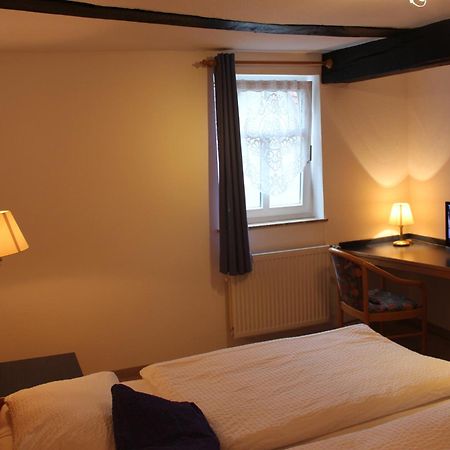 Hotel-Gasthaus-Kraft Schauenburg Chambre photo